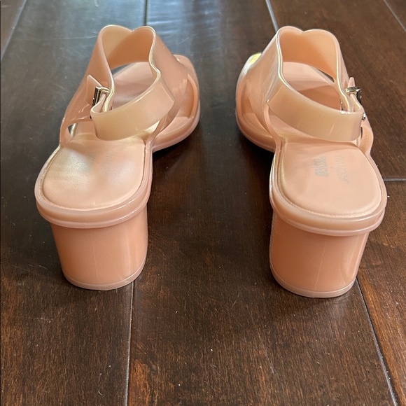 Sandals - Picture 4 of 6